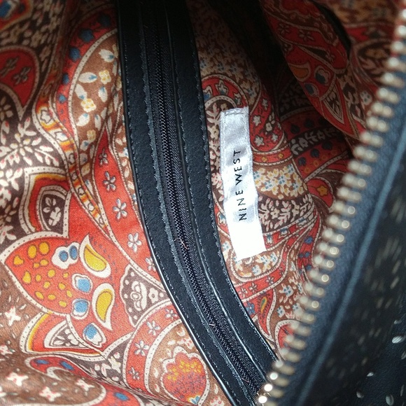 Nine West mini crossbody - Picture 7 of 9